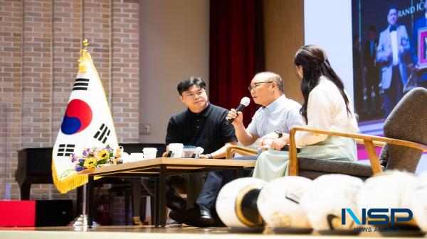 [NSP PHOTO]박항서 축구감독, 구미시 공무원 대상 리더십 강의 펼쳐