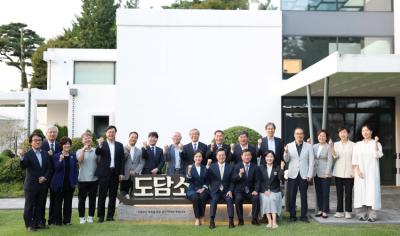 [NSP PHOTO]김동연 전해철 위원장과 제2기 도정자문위 출범 첫 회의