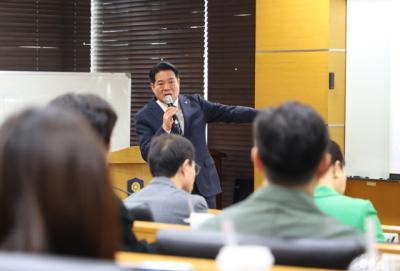 [NSP NEWS Image]최대호 안양시장 청년 희망도시 안양 주제 안양학 특강 진행