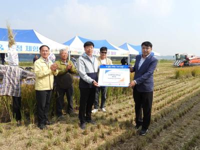 [NSP PHOTO]쌀전업농 화성시연합회 화성시에 수향미 쌀 400kg 기부