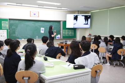 [NSP PHOTO]성남문화재단, 학교에서 두런(DOLearn) 예술로 두런(DORun) 프로젝트 운영