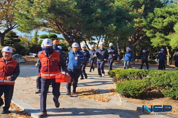 NSP통신-산업통상자원부와 한국가스공사는 지난 10월 31일 가스공사 평택생산기지에서 2024년 가스분야 재난대비 상시훈련을 실시했다. (사진 = 한국가스공사)