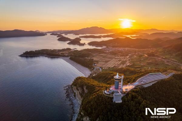 NSP통신-고흥군 남열 해안 경관과 남열해돋이해수욕장 (사진 = 고흥군)