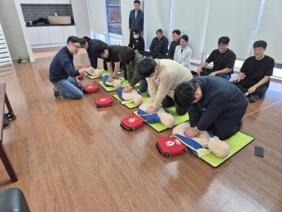 [NSP NEWS Image]화성도시공사 함백산추모공원, 지역주민과 심폐소생술 훈련