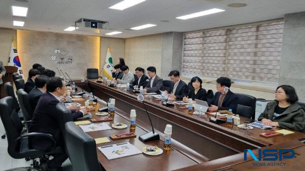 NSP통신-경상북도와 상주시는 지난 8일 상주시청에서 지역활성화 투자펀드 시군 간담회를 개최하고 금융전문가를 초빙해 지역의 경제 활성화에 이바지할 수 있는 사업 구상 방안에 대해 논의했다. (사진 = 경상북도)
