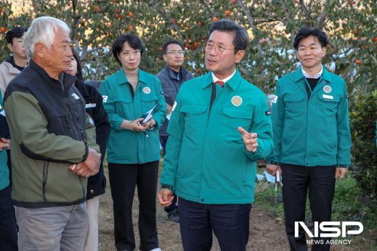 NSP통신-김대례 공신각 문화재 관리 및 진입로·주차장 확충 건의 현장 방문 (사진 = 광양시청)