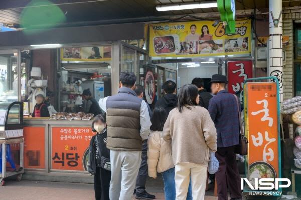 NSP통신-관광지 주변 줄 서는 식당가 (사진 = 순천시)