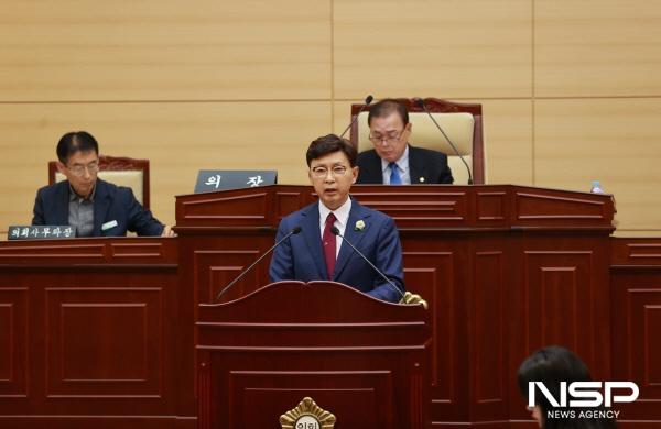 NSP통신-김철우 보성군수가 25일 열린 제306회 보성군의회 제2차 정례회에서 시정연설을 하고있다 (사진 = 고흥군)