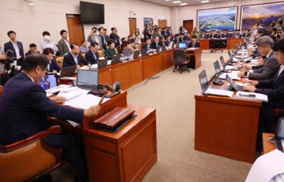 [NSP NEWS Image]TK신공항특별법 개정안 국토위 소위 통과