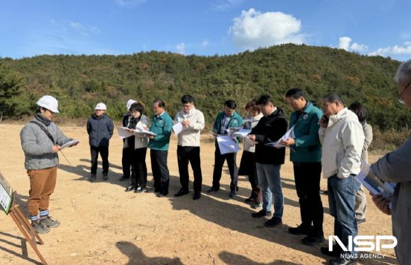 NSP통신-여수시의회 해양도시건설위원회가 외국인 계절근로자 고용 추진 현황, 돌산 지역 급수 안정화 공사 현장, 돌산해양낚시공원에 대한 현장 점검했다. (사진 = 여수시의회)