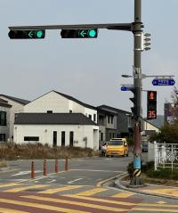 [NSP PHOTO]군산시, 어린이보호구역 적색 잔여 시간 표시 신호등 설치