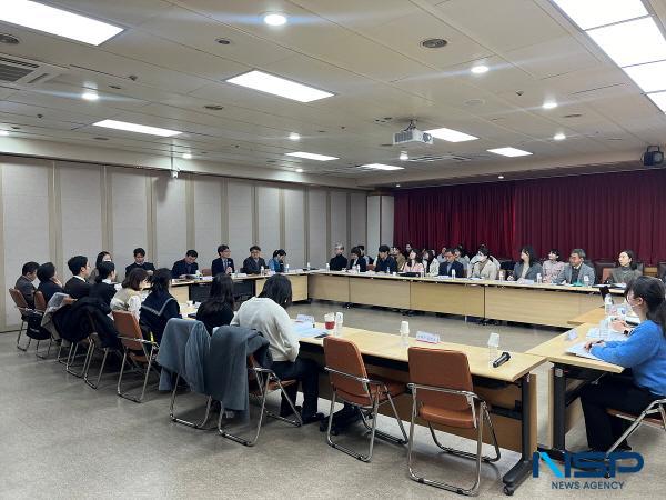 NSP통신-대구광역시는 올 한 해 지역 감염병 발생과 대응 현황을 공유하고 감염병 예방·관리에 필요한 정책과 실질적 방안을 모색하기 위해 지난 4일 대구시청 동인청사 10층 대회의실에서 2024년 대구광역시 감염병 대응 평가보고회를 개최했다. (사진 = 대구광역시)