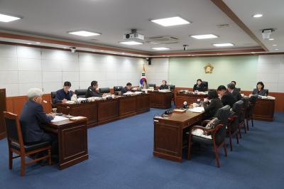 [NSP PHOTO]동해시의회 제6차 예산결산특별위원회 열고 심사 돌입