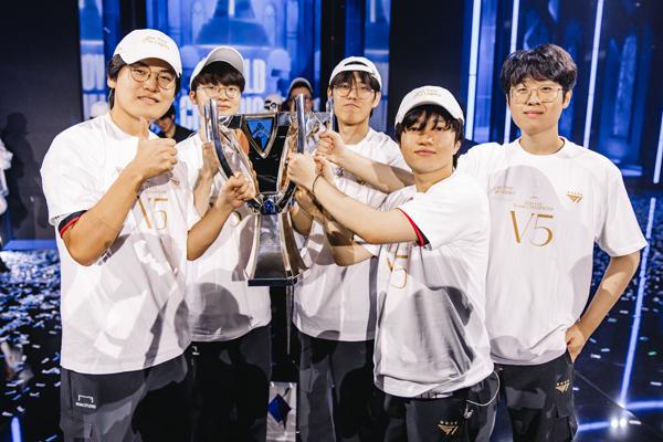 [NSP PHOTO]2024년 LoL 월드 챔피언십 5000만명이 동시에 지켜봤다…T1 우승