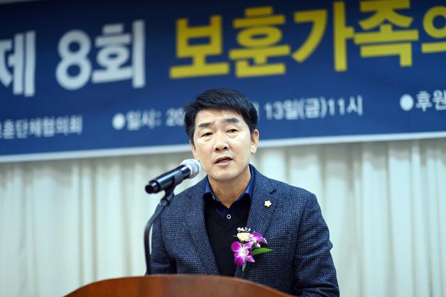 NSP통신-13일 배정수 화성시의회 의장이 축사를 하는 모습. (사진 = 화성시의회)