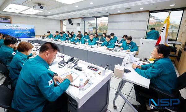 NSP통신-성주군은 지난 15일 이병환 군수 주재로 긴급 간부회의를 개최해 지역의 민생안정 및 지역경제 활성화 비상대책을 마련하고 발표했다. (사진 = 성주군)