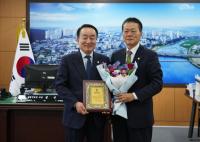 [NSP PHOTO]영천시의회 하기태 의원, 2024 서울평화문화대상 수상
