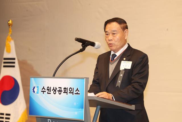 NSP통신-3일 이재식 수원시의회 의장이 인사말을 하고 있다. (사진 = 수원시의회)