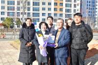 [NSP PHOTO]이경애 완주군의원, 지역 발전 기여 공로 감사패 수상