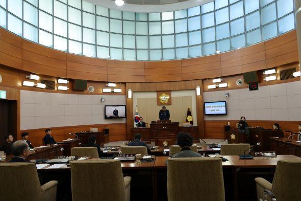 NSP통신-봉화군의회는 7일 하루 일정으로 제269회 봉화군의회 임시회를 열고 2025년 새해 첫 의정활동을 시작했다. (사진 = 봉화군)