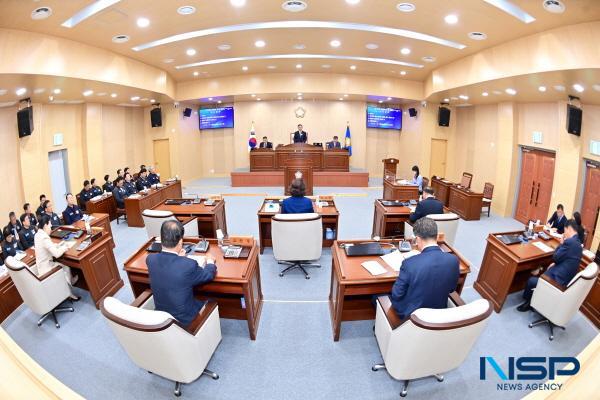 NSP통신-청송군의회는 8일 을사년 새해 첫 회기일정인 제277회 임시회를 개회했다. (사진 = 청송군의회)