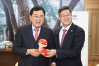[NSP PHOTO]주낙영 경주시장·천르뱌오 중국 총영사, APEC 성공 개최 협력 논의