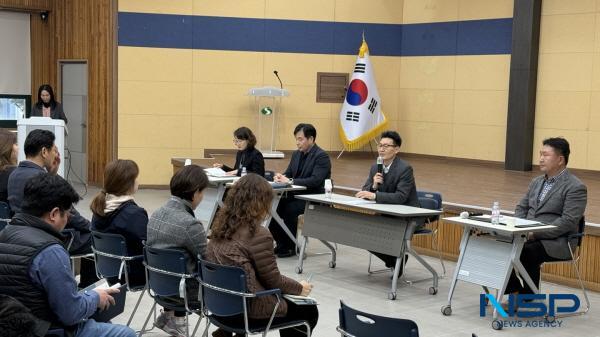 NSP통신-상주시농업기술센터는 지난 21일 농업기술센터 대강당에서 직원 50여 명이 참석한 가운데 간담회를 개최했다. (사진 = 상주시)