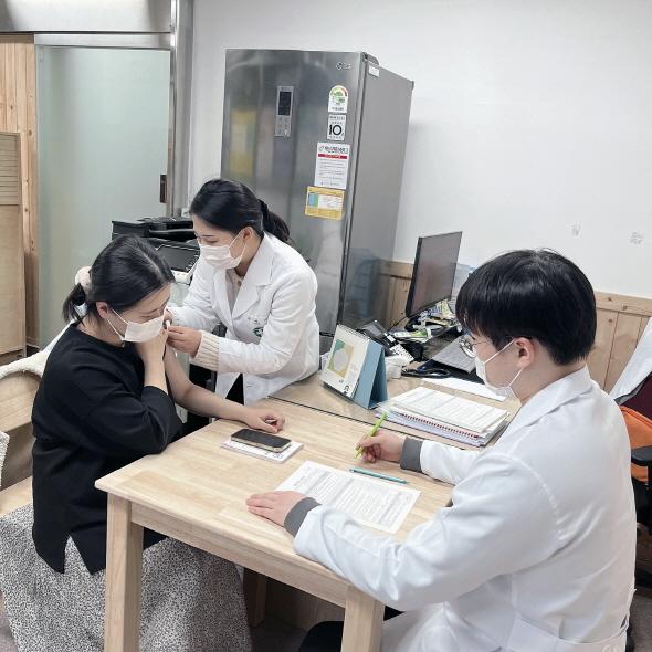 NSP통신-안동시 출산 예비 가정 백일해 무료 예방접종 실시, 임신 27~36주 임신부와 배우자 대상 무료접종 확대 시행 (사진 = 안동시)