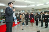 [NSP PHOTO]화성시의회, 움직이는 미술관 전시회 개최