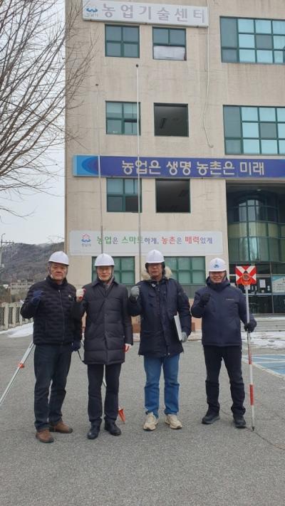 [NSP PHOTO]박종각 성남시의원 이매1동 복합청사 현장 점검