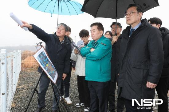 NSP통신-구충곤 광양경자청장 하동지구 개발현장 점검 (사진 = 광양만권경제자유구역청)