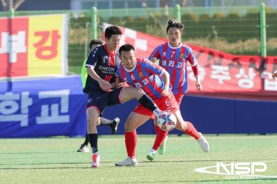 NSP통신-전북이리고와 이천제일고 경기 (사진 = 광양시체육회)