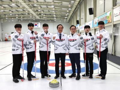 [NSP PHOTO]의성군청 남자컬링팀 2025 하얼빈 동계아시안게임 은메달 획득