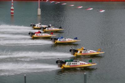 [NSP NEWS Image]경정 관록패기 뜨거운 대결미사리 수면 녹인다