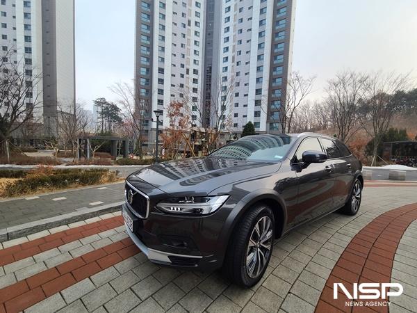 NSP통신-볼보 V90 크로스컨트리 모델 (사진 = NSP통신)