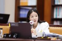 [NSP PHOTO]이혜승 군포시의원, 전국 최초 로드킬 동물 보호자 확인 조례 제정 이끌어