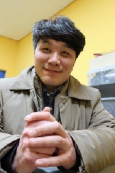 [NSP NEWS Image]대경대 연기예술과 김정근 교수 국내 최대 연극축제인 젊은 연극제 집행위원장 선임