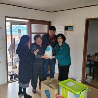 [NSP PHOTO]광양시, 봉강면 화재 피해 주민 위해 응급구호 재난 물품 전달