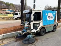 [NSP PHOTO]안동시, 친환경 전기 노면 청소차 운행