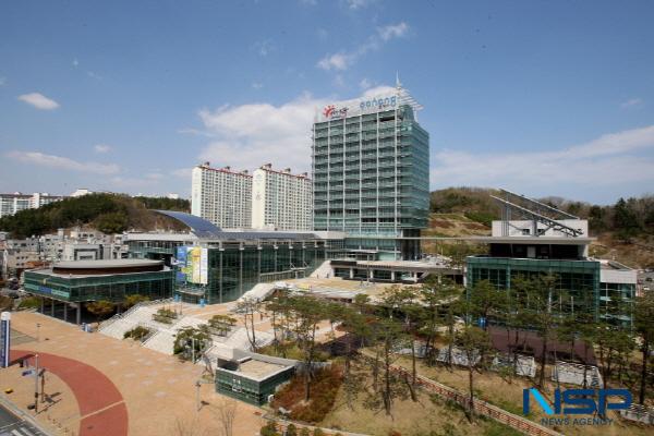 NSP통신-포항시가 2019년 이후 6년 만에 읍·면 지역을 대상으로 변호사가 지역주민을 직접 찾아가서 법률문제를 상담하는 찾아가는 무료법률상담 서비스를 재개한다. (사진 = 포항시)