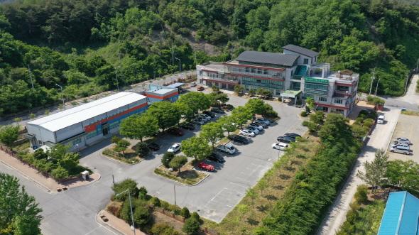 NSP통신-봉화군 농업기술센터는 노후화된 청사 리모델링 공사를 위해 21일 임시청사로 이전한다. (사진 = 봉화군)
