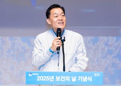 [NSP NEWS Image]수원시 2025 보건의 날 보건의료인은 국민 생명 지켜준 영웅
