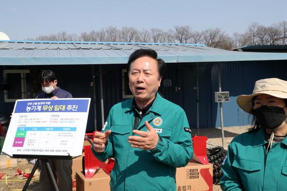 NSP통신-안동시는 농작물 정식에 가장 많이 사용되는 농기계를 산불피해 농가 70여 개 마을에 향후 5년 동안 무상 장기 임대할 예정이다. (사진 = 안동시)