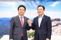 [NSP PHOTO]이철우 지사, 전국 투어 일정으로 경상남도 방문