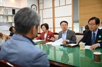 [NSP PHOTO]김재천 완주군부의장, 악취관리지역 지정 관련 문제 해결 나서