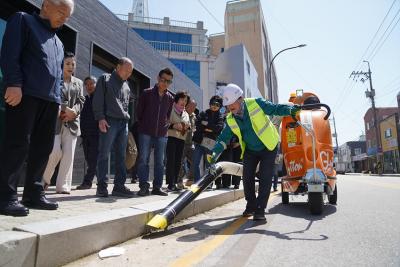 [NSP NEWS Image]속초시 가로청소용 친환경 진공청소기 도입으로 청결도시 구축