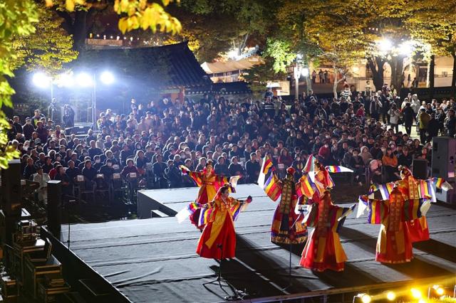 NSP통신-지난해 국가유산야행 진행 모습. (사진 = 삼척시)
