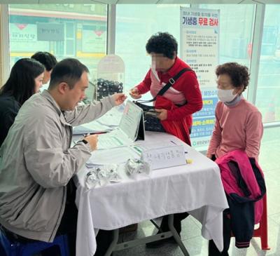 [NSP PHOTO]강진군  장내 기생충 감염 무료 검진 실시