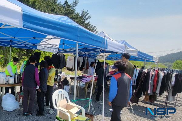 NSP통신-포항대학교는 지난 25일 간호학과 주최로 산불이재민을 위한 자선바자회를 실시했다. (사진 = 포항대학교)