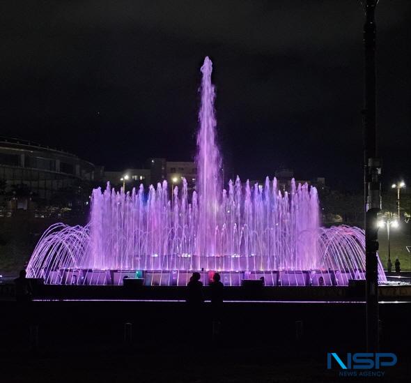 NSP통신-안동시 낙동강 음악분수 5월부터 가동 개시, 월요일 제외하고 20시부터 21시까지 운영 (사진 = 김오현기자)